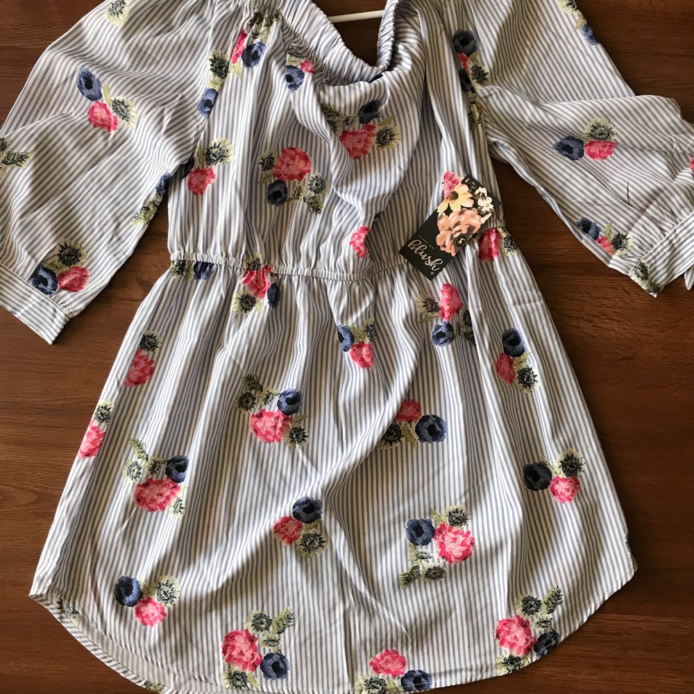 Women’s off the shoulder dress